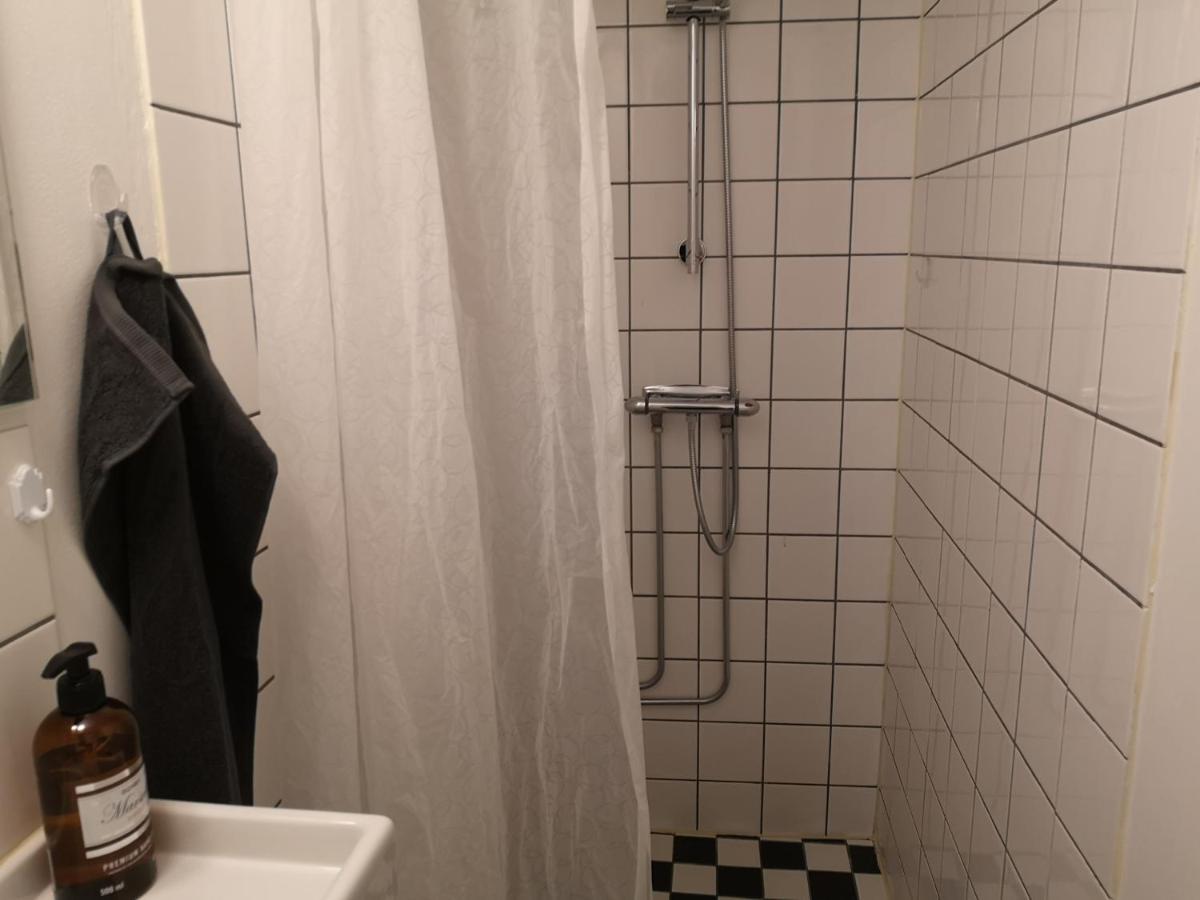 Stockholm B&B Cottage Nacka Buitenkant foto