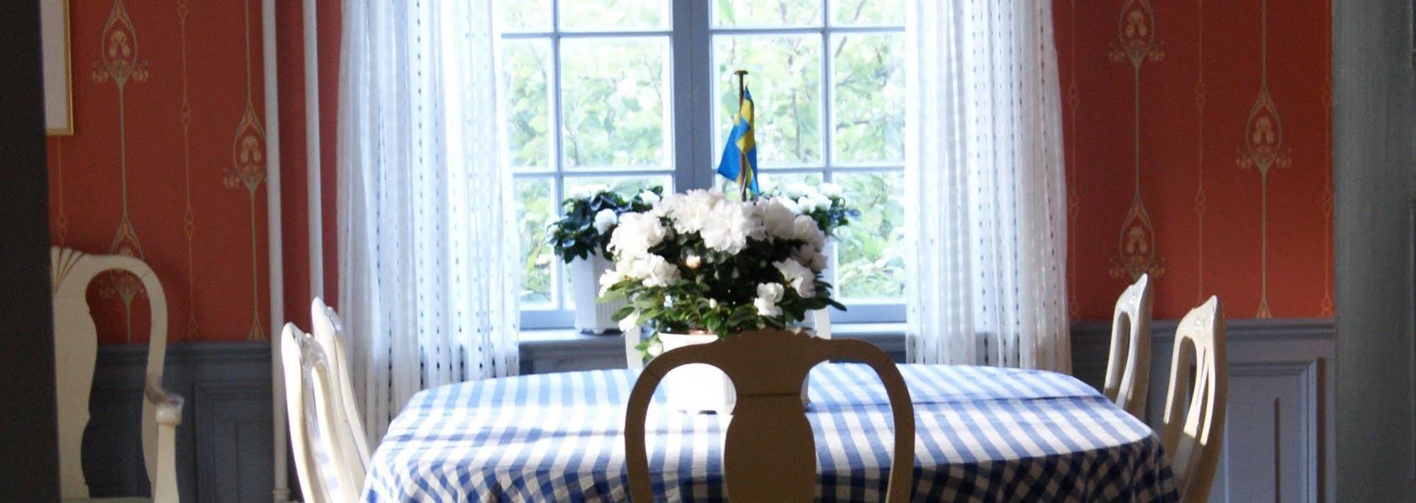 Stockholm B&B Cottage Nacka Buitenkant foto