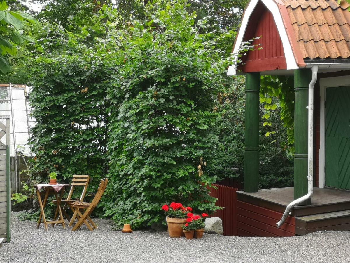 Stockholm B&B Cottage Nacka Buitenkant foto